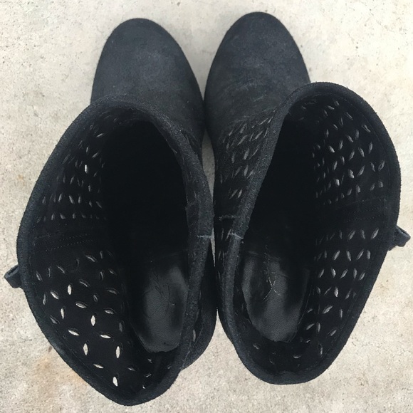 Jessica Simpson Suede Fringe Booties - Picture 8 of 10